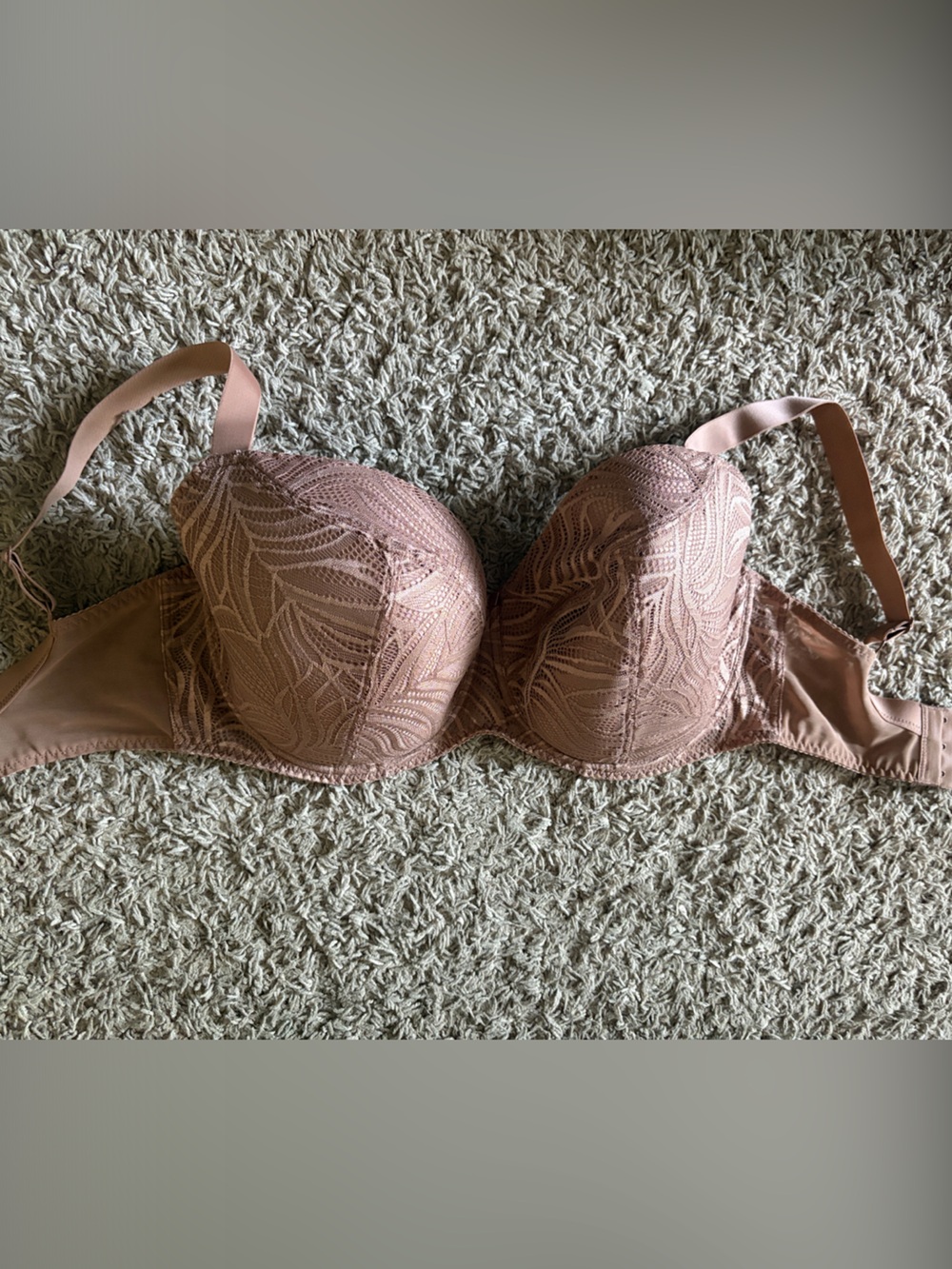 Flirtelle Lace-Overlay Moulded Bra in Dusty Mauve